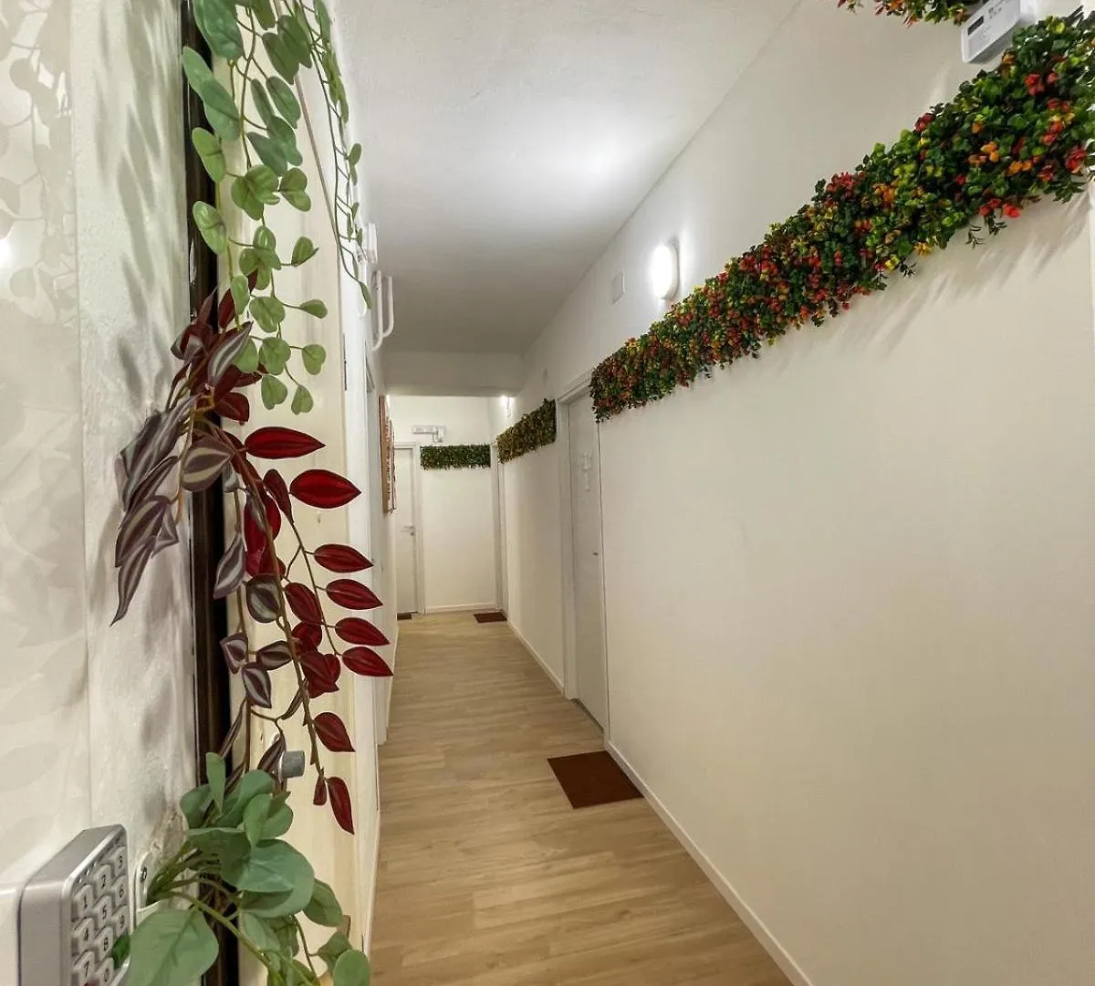 Проживание в семье Home In Town - Home In City Life Near San Siro Stadium Милан